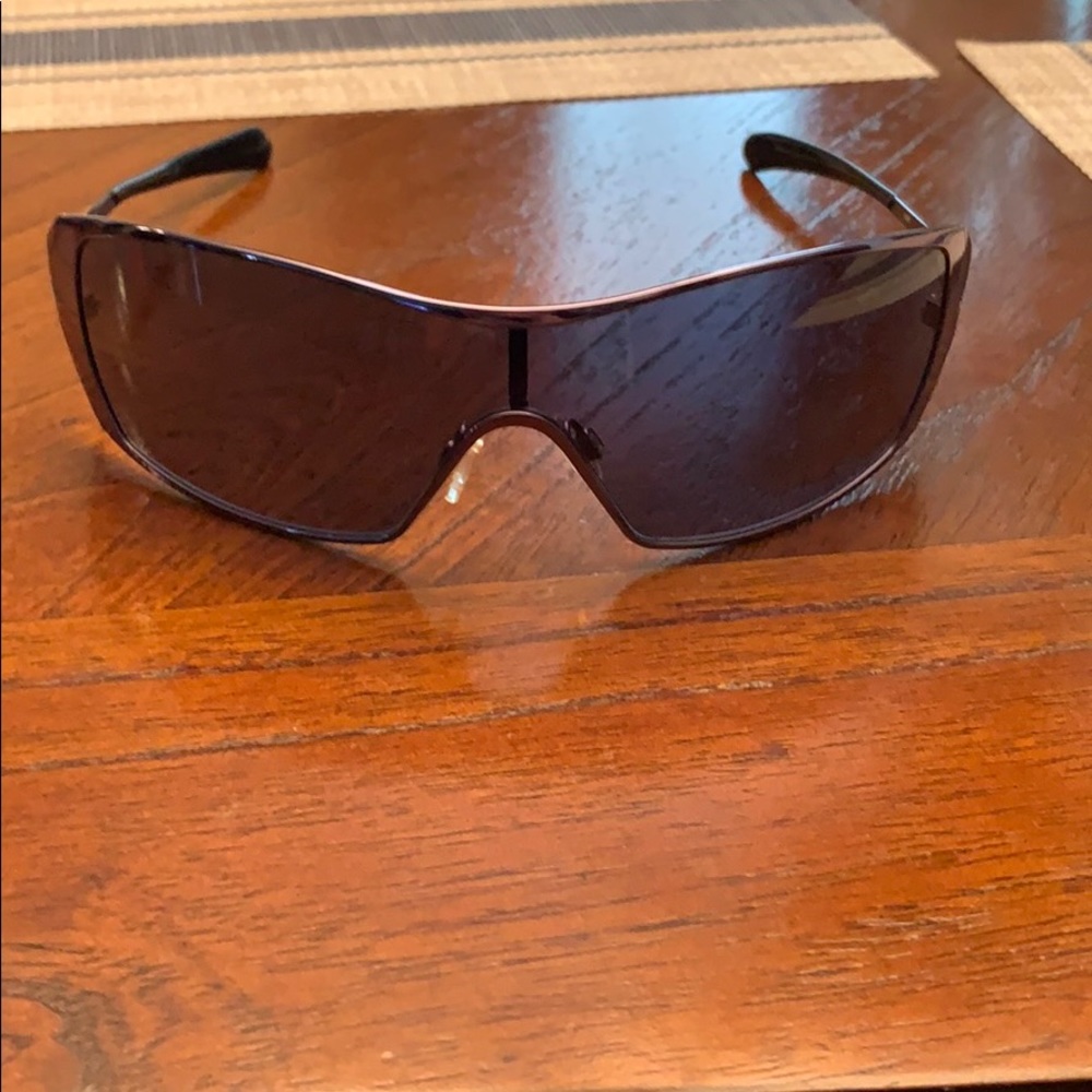 Black Oakley sunglasses